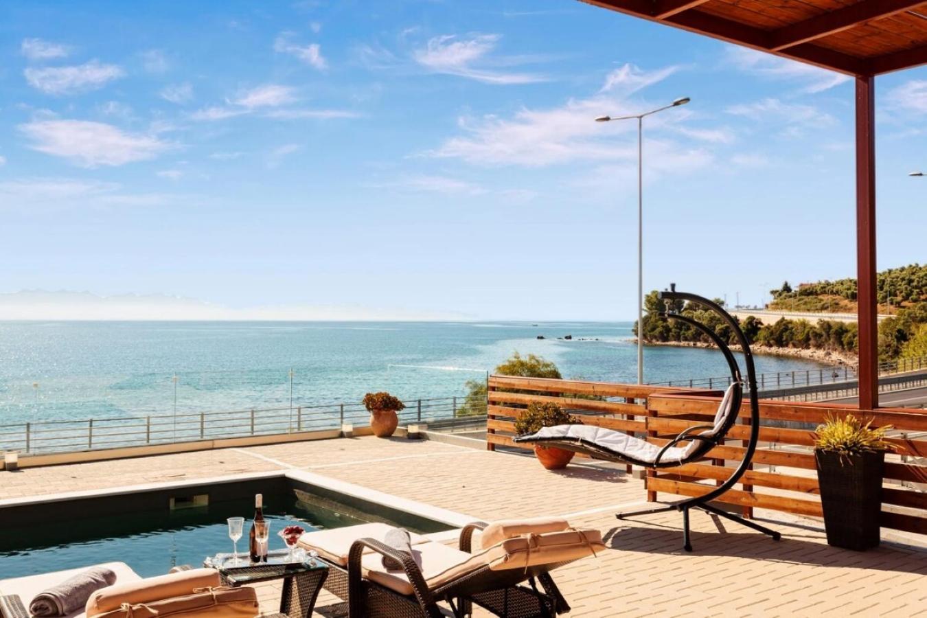 Seaside Summer Bliss - Aurora Luxury Pool Paradise Petalídhion Exteriör bild
